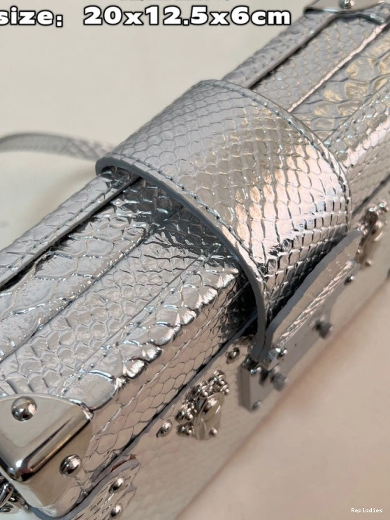 Fake Louis Bags MALLE PETITE LOUIS VUITTON 0822